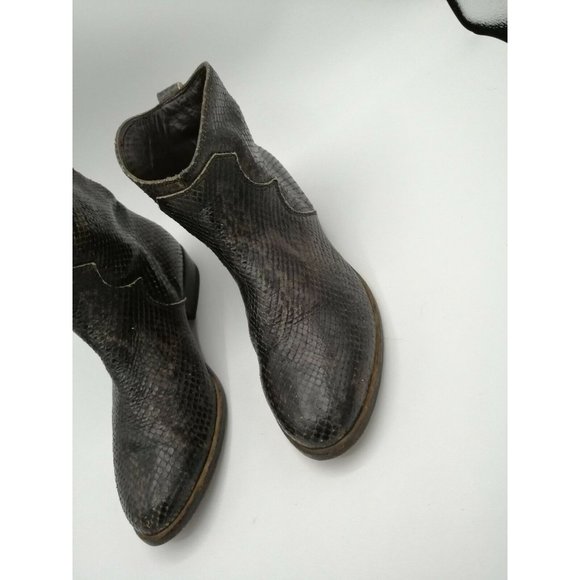 Agl Attilio Giusti Leombruni Wyatt Coal Booties - Picture 8 of 12